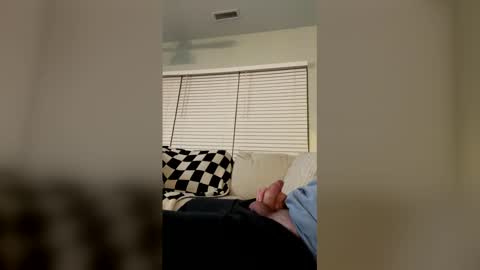 eskimobrotherz online show from January 11, 4:07 am