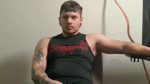 Snapshot of eskol212 chatting on October 24, 2:56 am eskol212 online show from October 24, 2:56 am