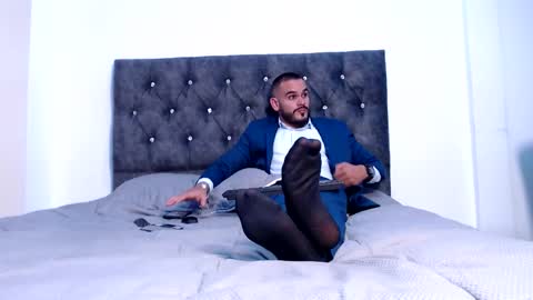 Snapshot of esteban_fer chatting on September 8, 3:00 pm Esteban Fernandez online show from September 8, 3:00 pm