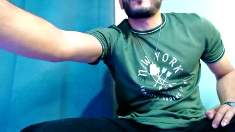 Snapshot of esteban_fer chatting on December 29, 2:00 pm Esteban Fernandez online show from December 29, 2:00 pm