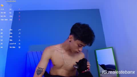 E S T E B A N online show from March 22, 2:26 am