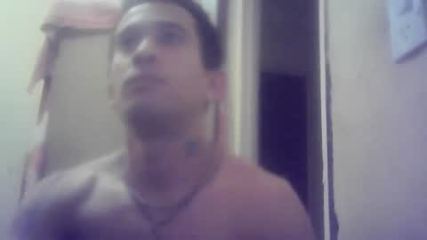estebankylu555 online show from January 29, 7:32 pm