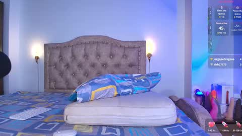 Esteban online show from October 1, 1:43 pm