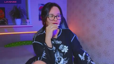 EsterPlayful online show from September 11, 4:08 pm