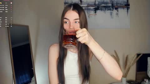 Mary online show from February 6, 7:45 am