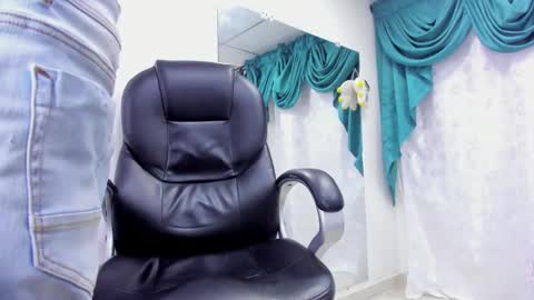 Ethan online show from February 5, 11:28 pm