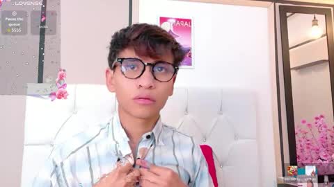 Ethan online show from April 2, 8:49 pm