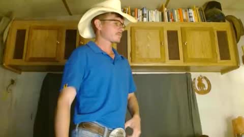 ethansteelexxx2 online show from March 8, 2:04 am