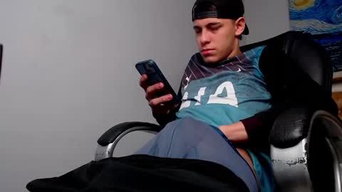 ethanx18 online show from May 10, 5:58 am