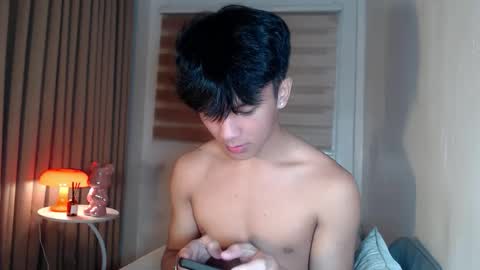 Rey online show from March 26, 1:05 pm