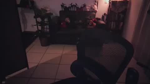 etherealhazy online show from November 12, 1:41 am