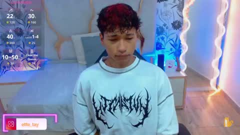 ette online show from October 9, 4:40 am