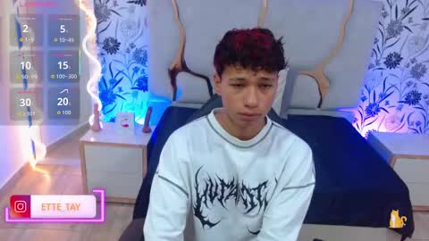 ette online show from September 24, 3:35 am