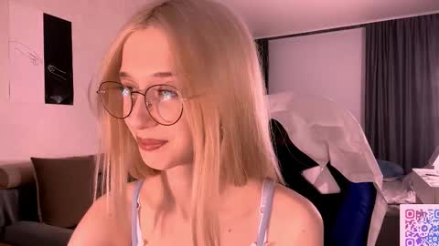 Tali online show from March 18, 12:11 pm