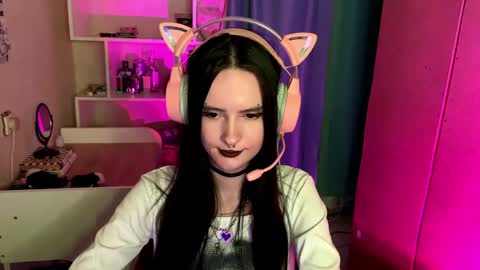 Kate online show from May 7, 7:37 am
