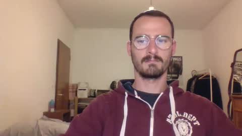 Snapshot of europe_bang chatting on October 17, 9:41 pm Andrea online show from October 17, 9:41 pm