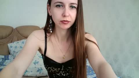 eva00186 online show from March 12, 2:01 pm