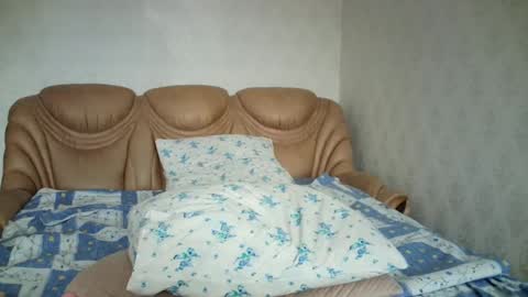 eva00186 online show from March 5, 10:11 am