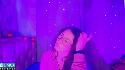 eva delight online show from November 10, 11:02 am