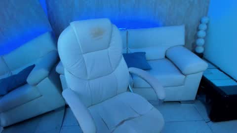 Snapshot of eva_hells chatting on September 12, 9:39 pm eva_hells online show from September 12, 9:39 pm
