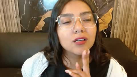 eva_luna86527 online show from May 7, 3:41 pm