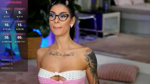 Eva  online show from November 5, 5:42 am