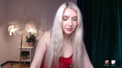 Eva  online show from May 29, 3:04 am