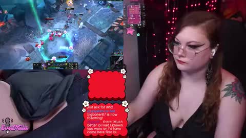 Eva  online show from February 25, 7:28 pm