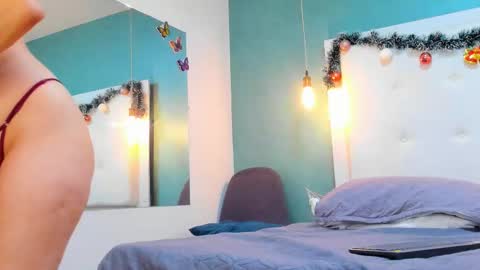 evamilf24 online show from December 3, 2:29 pm