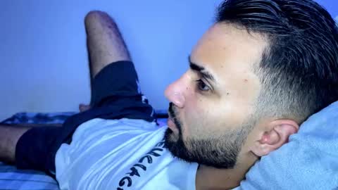 evan57036 online show from February 18, 5:20 am