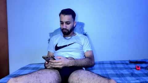 evan57036 online show from February 21, 4:40 am