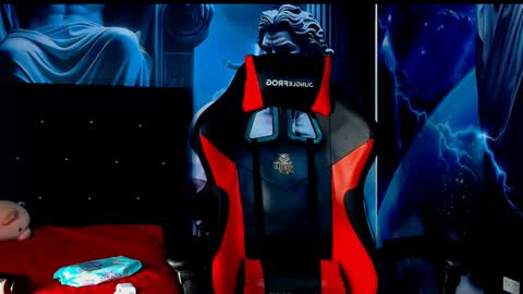 EVAN GREY online show from December 6, 10:00 am