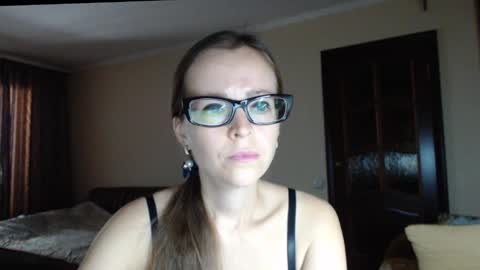 YourMistress online show from September 16, 9:23 am