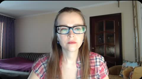 YourMistress online show from March 10, 8:17 am