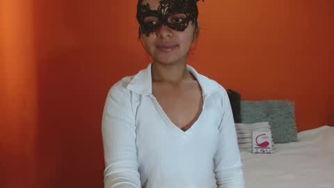 evangelinne_01 online show from December 2, 2:26 pm