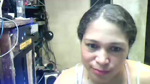 Snapshot of evania_carte_ chatting on September 27, 3:37 am Evania online show from September 27, 3:37 am