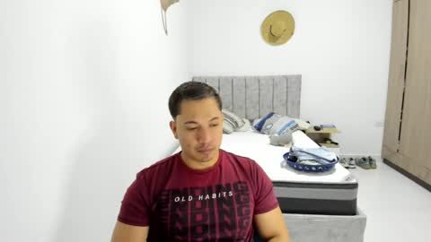 Evan online show from June 20, 8:37 pm