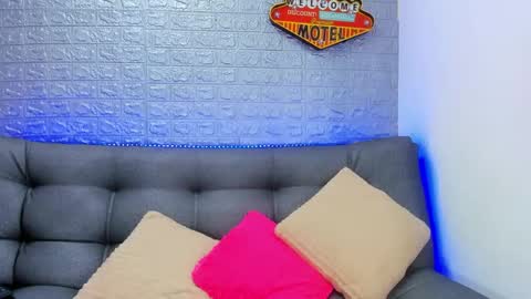 Evan and Susan online show from September 9, 4:29 pm