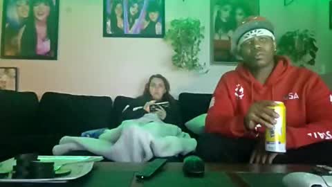 evanschris2048 online show from November 22, 2:10 am