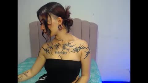 Evanssa lx online show from November 5, 1:13 pm