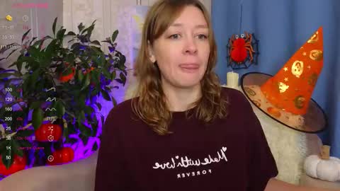 Snapshot of evashiny_ chatting on October 24, 2:12 am Eve online show from October 24, 2:12 am
