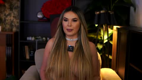 Eva online show from April 1, 1:41 pm