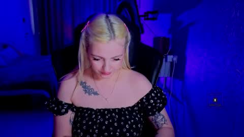 evavibe online show from May 29, 11:08 am