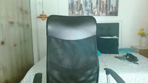 evelin_12_ online show from May 21, 4:57 pm