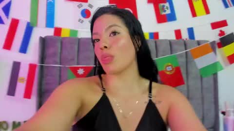 evelin__thompsson online show from July 7, 3:19 am