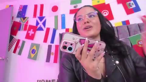evelin__thompsson online show from July 4, 3:43 am