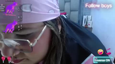 evelin zaens online show from December 20, 6:20 am