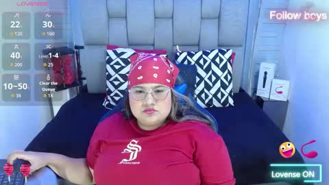 evelin zaens online show from October 16, 5:29 am