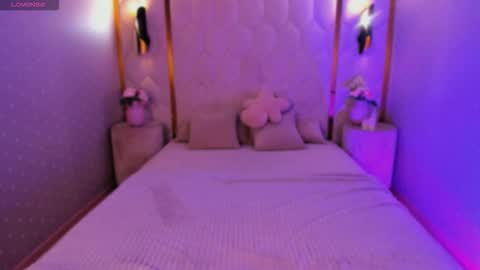 Evelina  online show from March 7, 9:15 pm