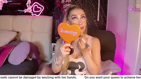 EvelynaGrey online show from May 11, 8:10 am